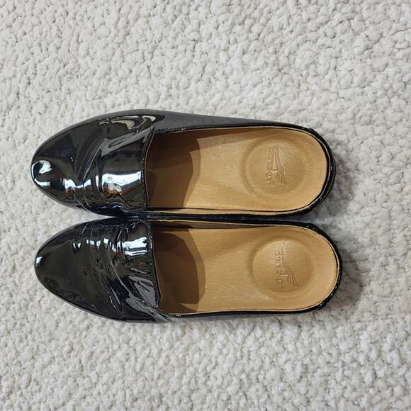 Dansko "Lexie" patent leather clogs slip on shoes size 38 - Picture 2 of 7